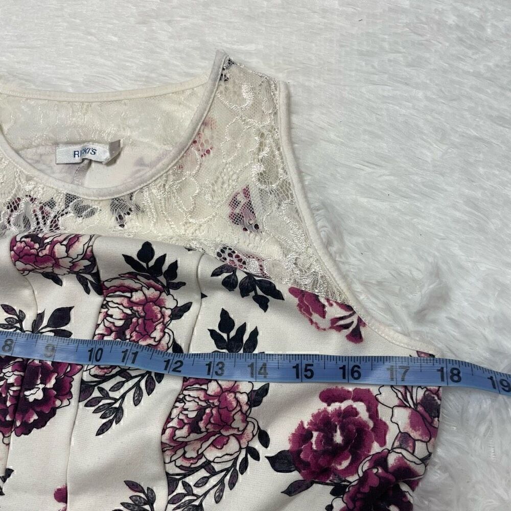Ricki's Sleeveless Top Set of 2 Size Medium Lace Stretch Floral Pink Fitted - Picture 7 of 13